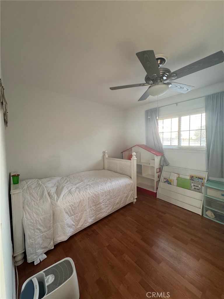 2314 W Rowland Avenue