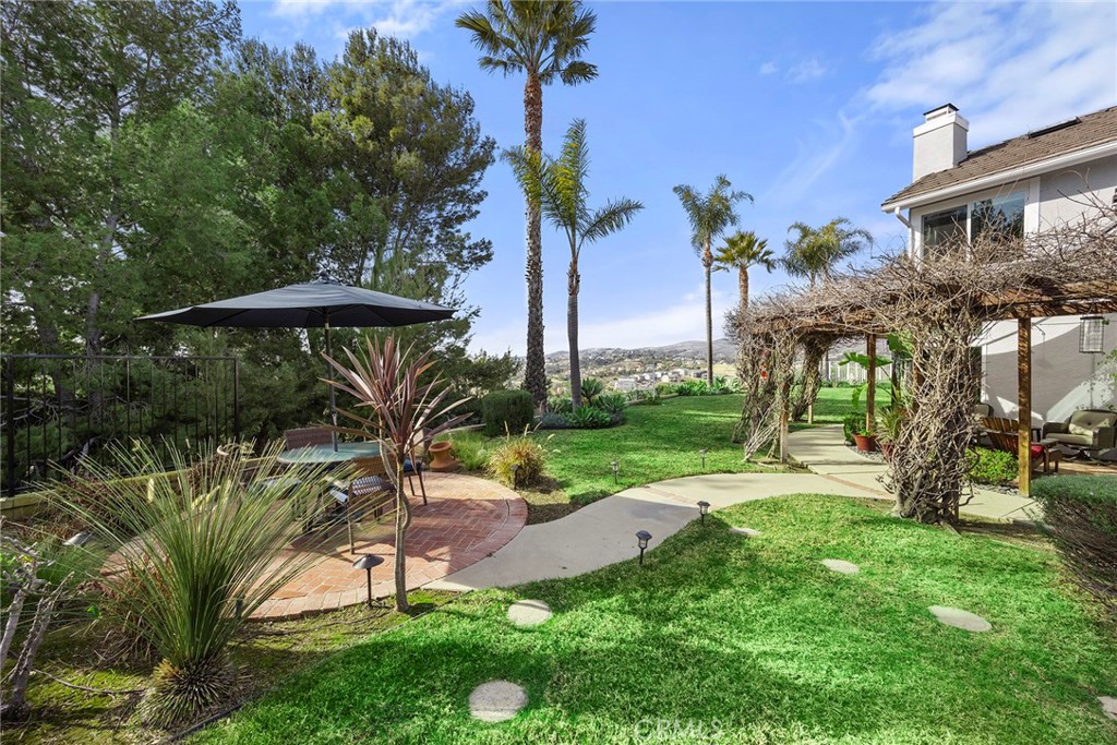 21705 Thistledown Circle