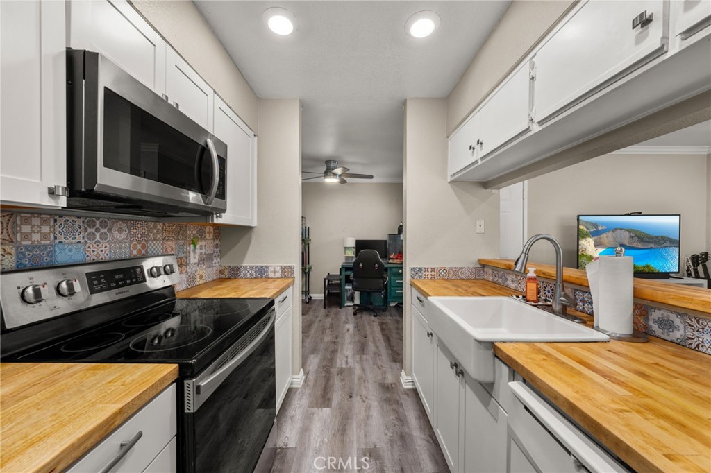 10655 Lemon Avenue 3706