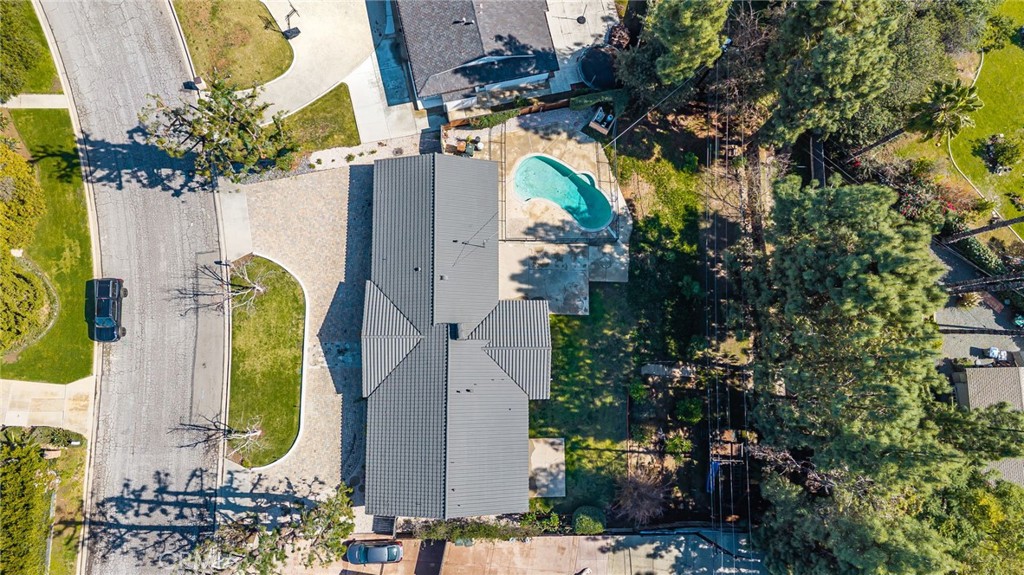 3220 Santa Monica Avenue