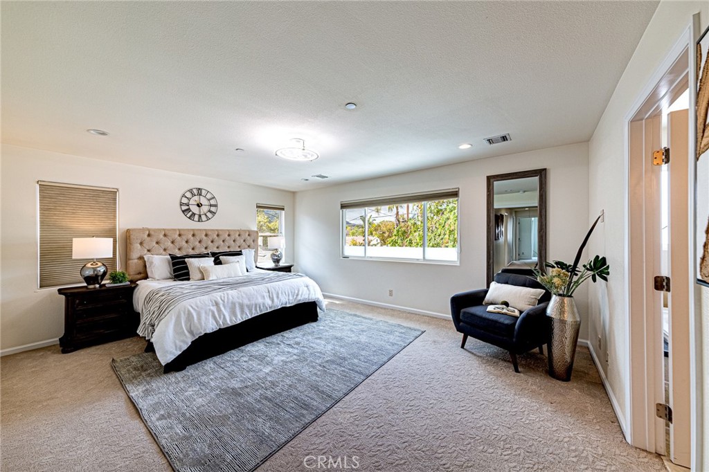 351 S Reese Place