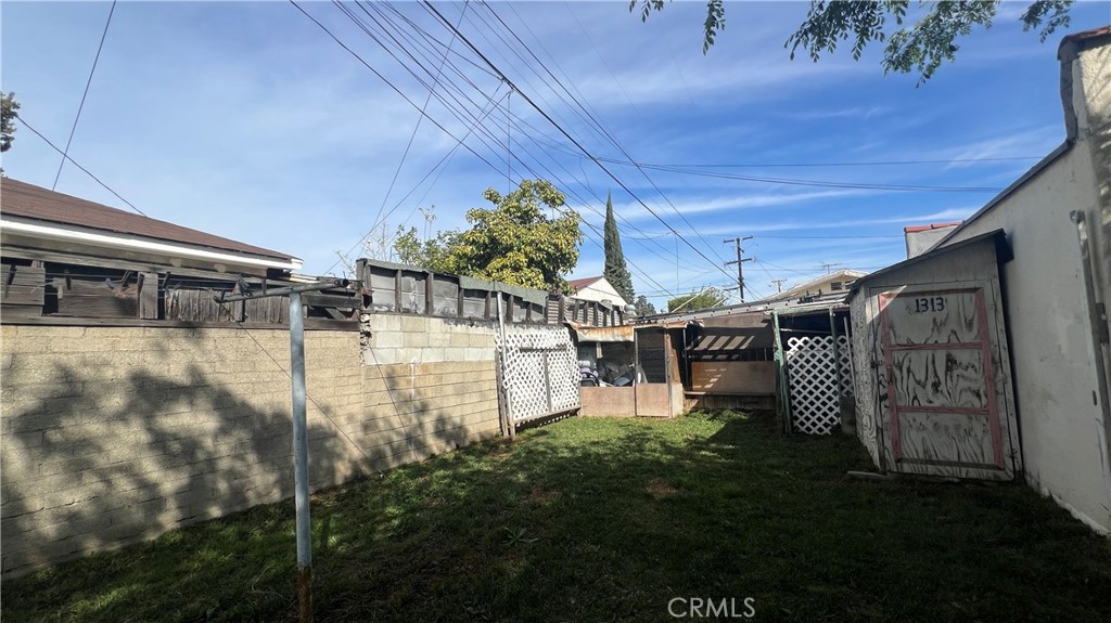 1313 S Woods Avenue
