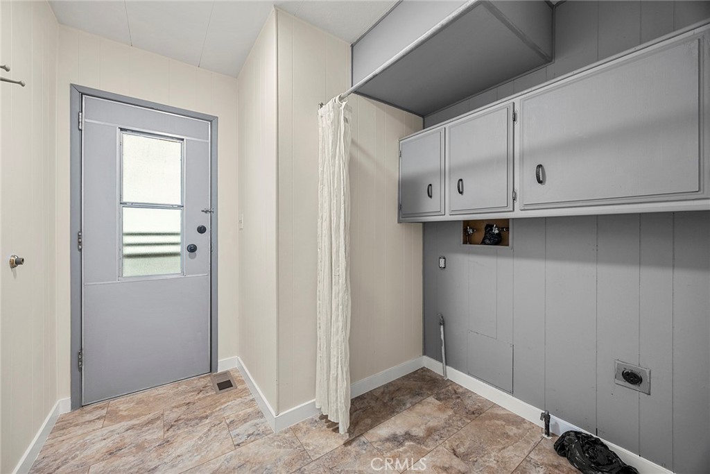 2851 Rolling Hills Drive 231