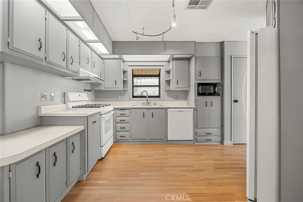 2851 Rolling Hills Drive 231