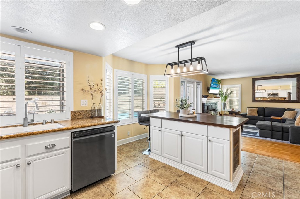 15575 Quiet Oak Drive