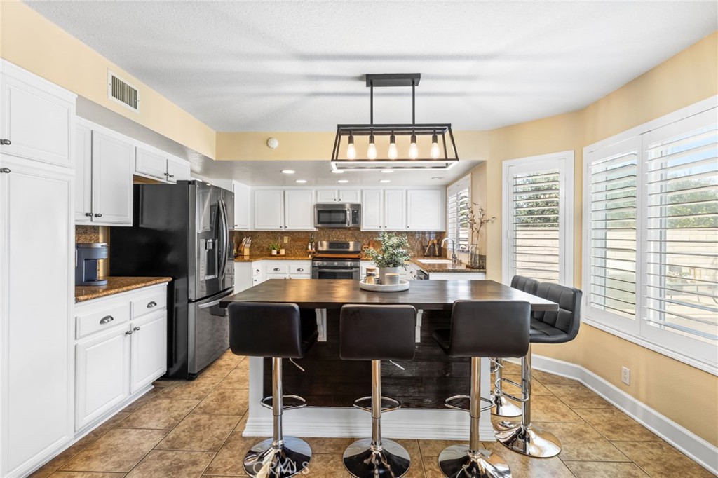 15575 Quiet Oak Drive