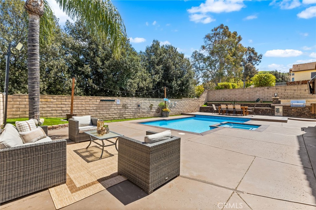 15575 Quiet Oak Drive