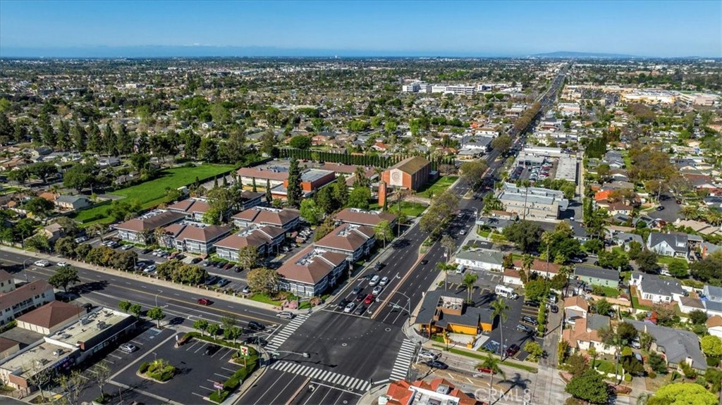 940 W 17th Street 40 and 41A