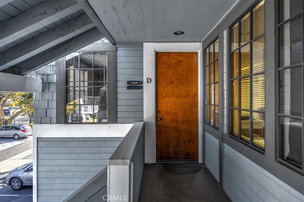 940 W 17th Street 40 and 41A