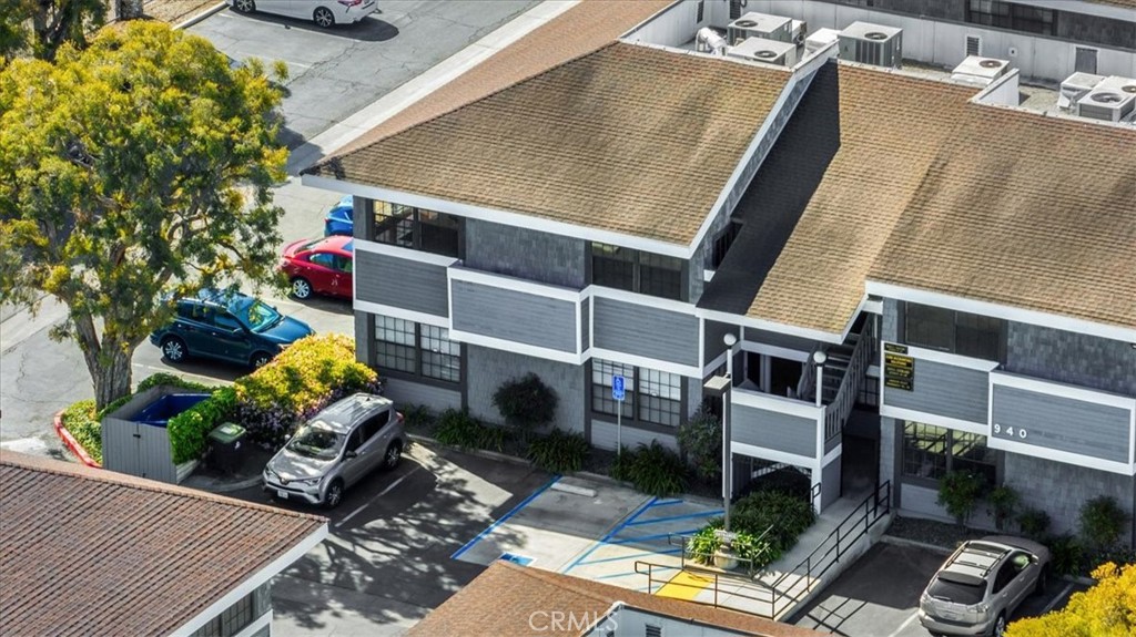 940 W 17th Street 40 and 41A