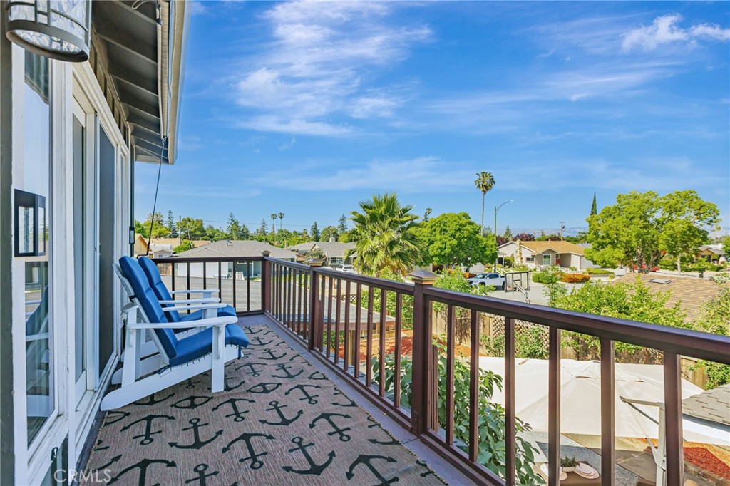 2652 La Salle Way