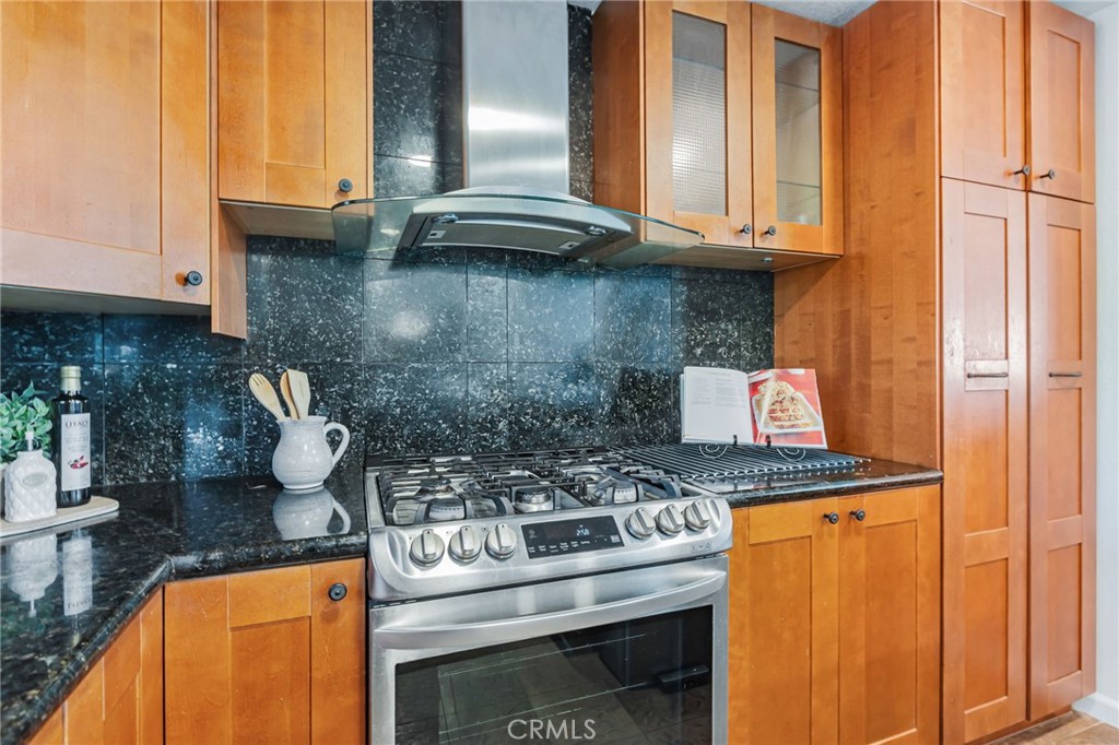 2652 La Salle Way
