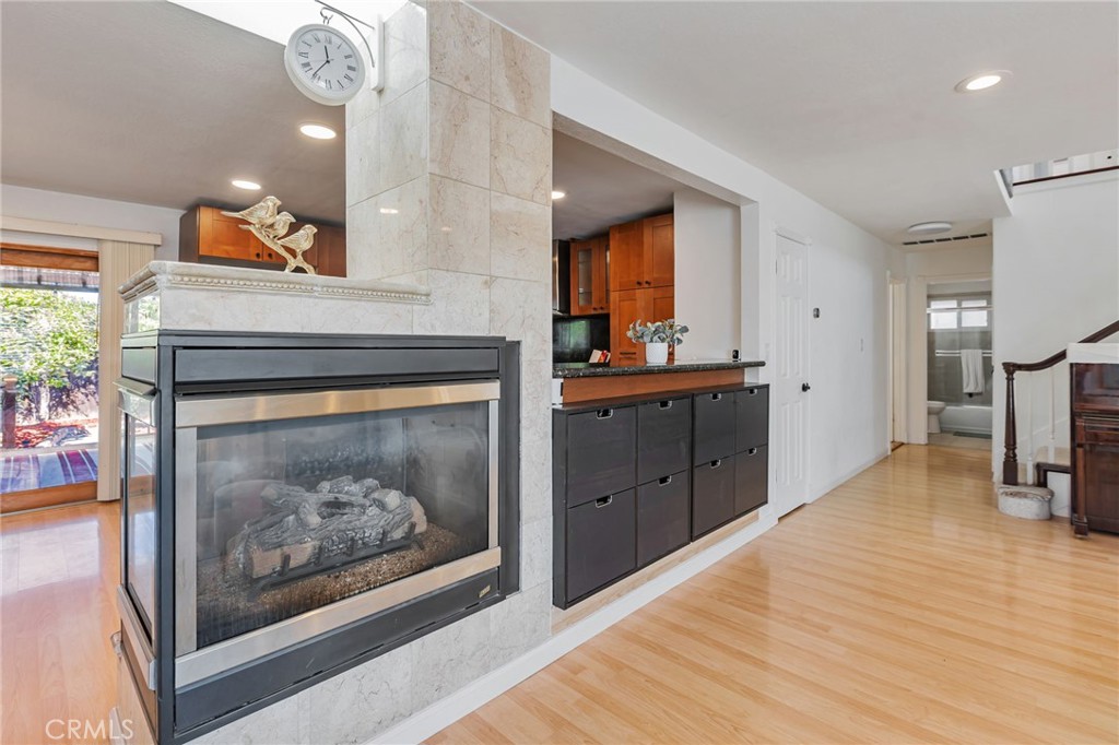 2652 La Salle Way