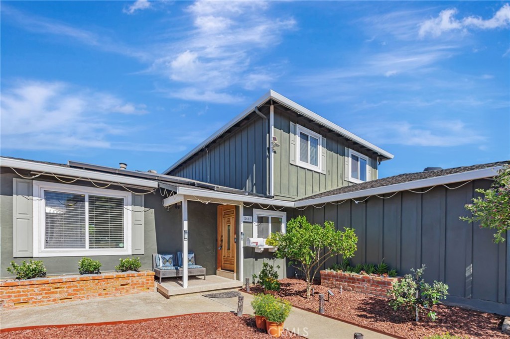 2652 La Salle Way