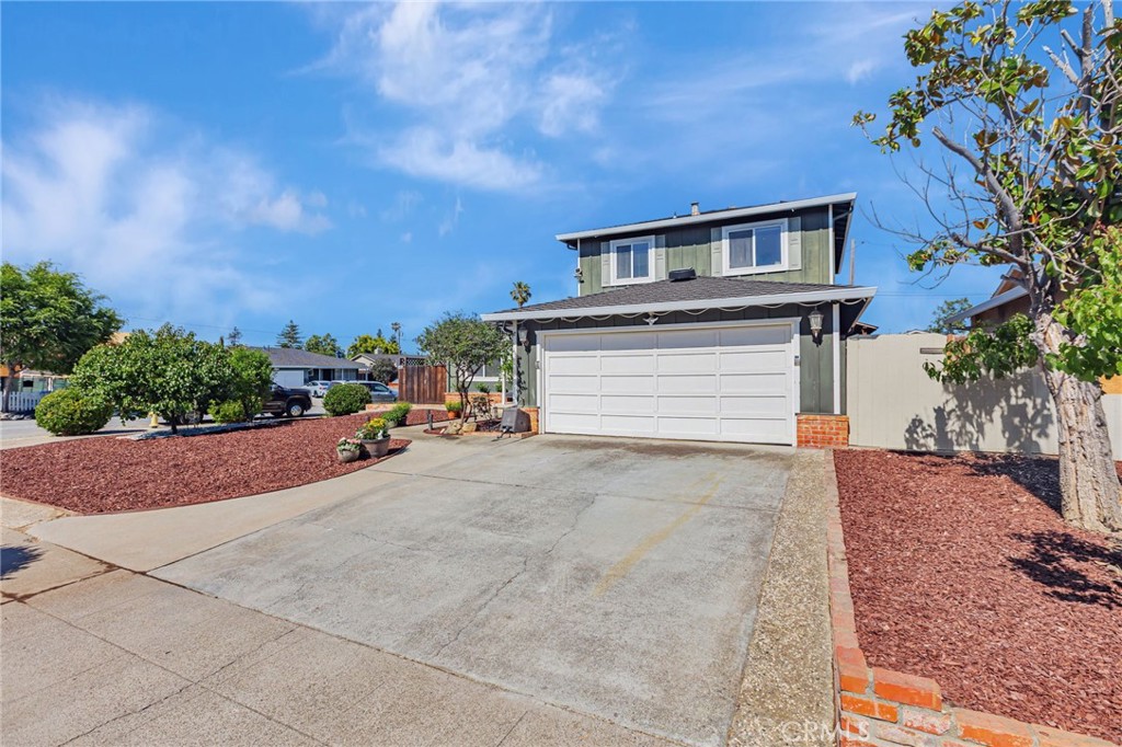 2652 La Salle Way