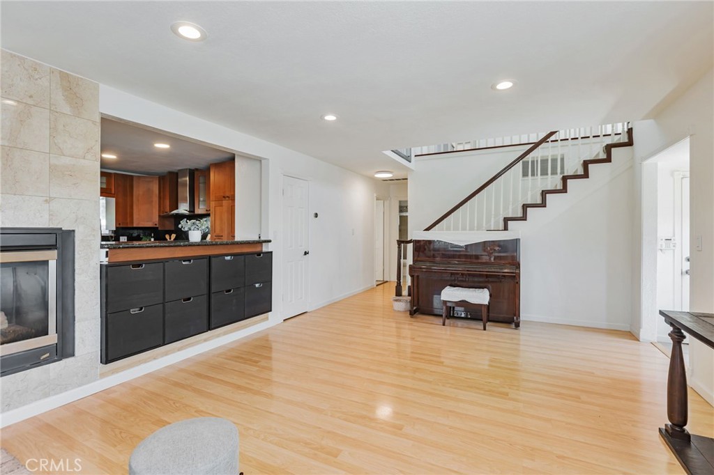2652 La Salle Way