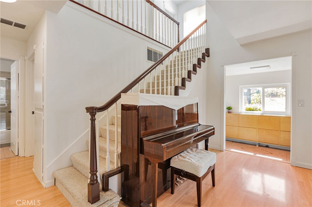 2652 La Salle Way