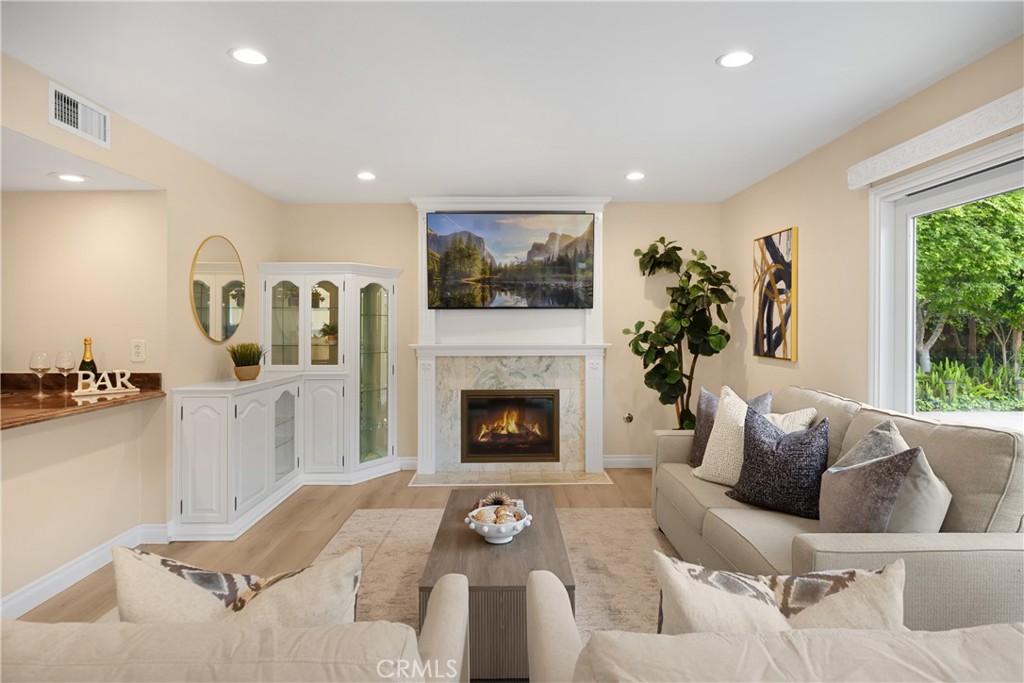 301 N Blue Ridge Drive E