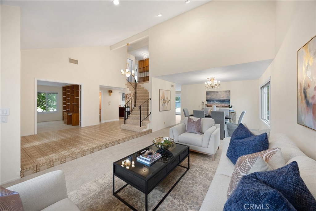 301 N Blue Ridge Drive E