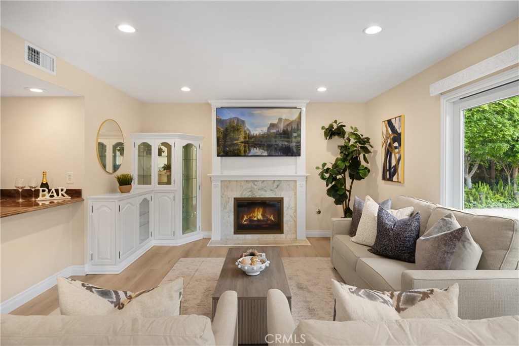 301 N Blue Ridge Drive E