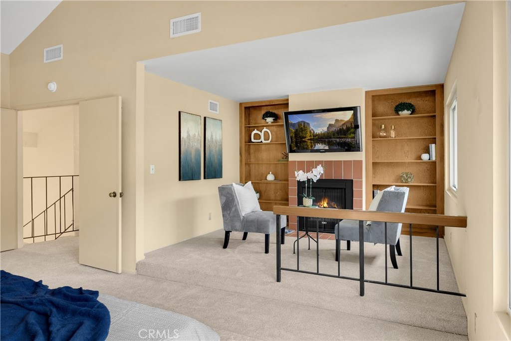 301 N Blue Ridge Drive E