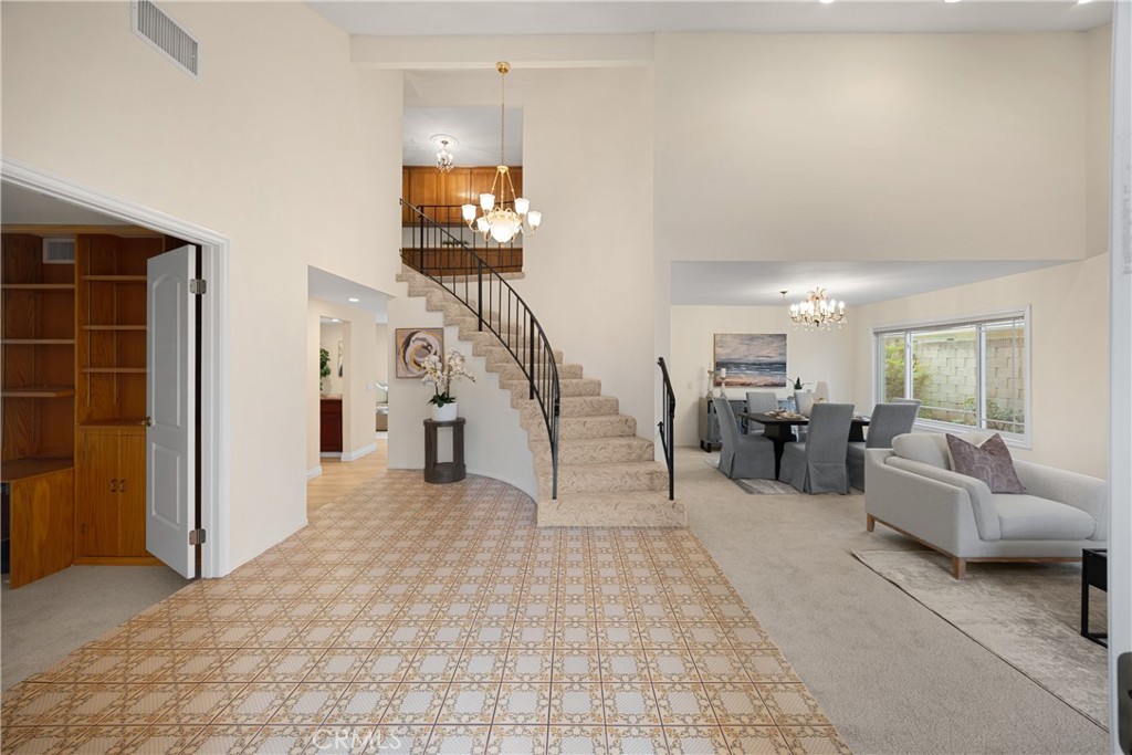 301 N Blue Ridge Drive E