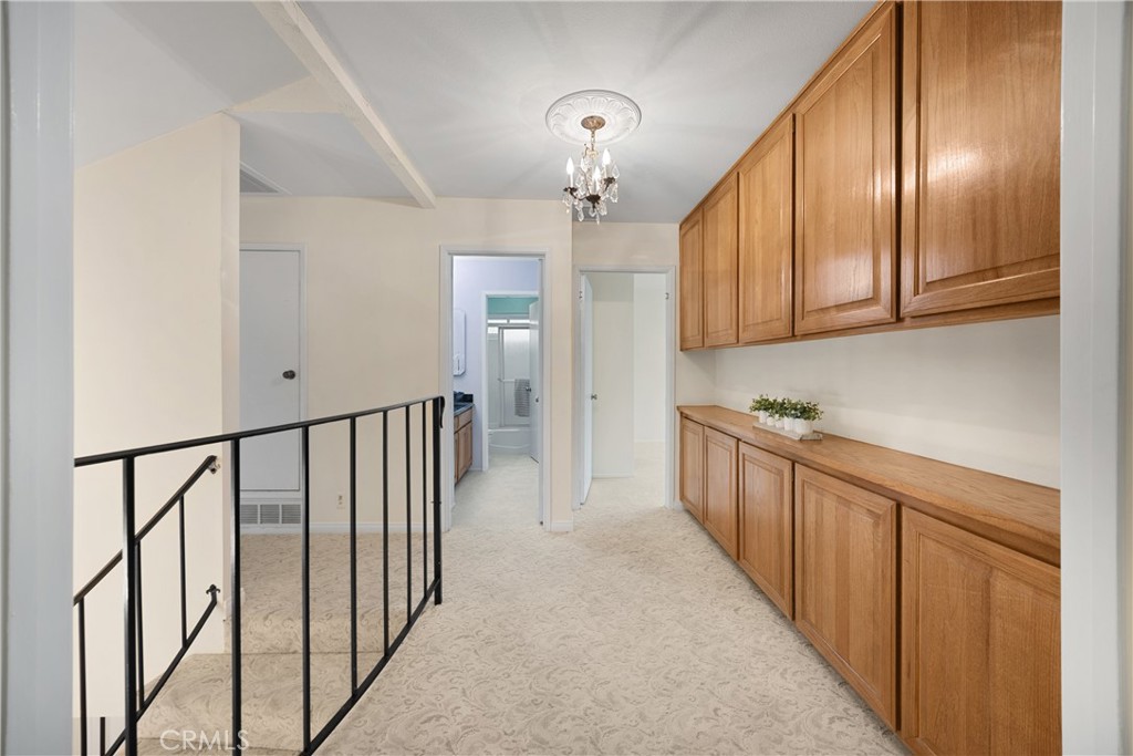 301 N Blue Ridge Drive E