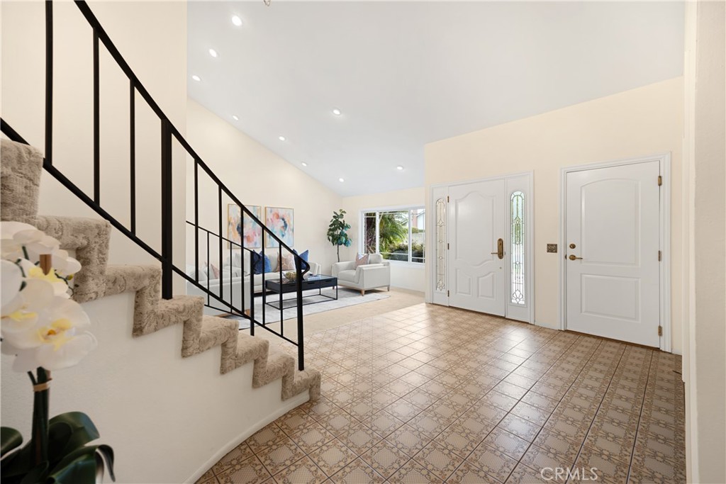 301 N Blue Ridge Drive E