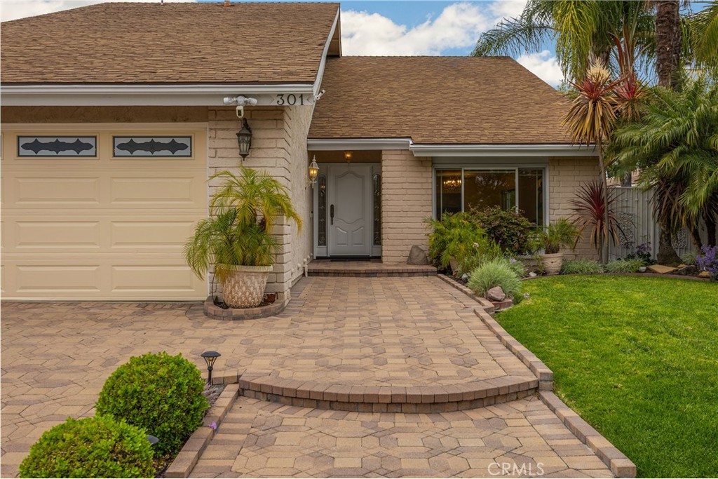 301 N Blue Ridge Drive E