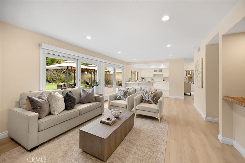 301 N Blue Ridge Drive E