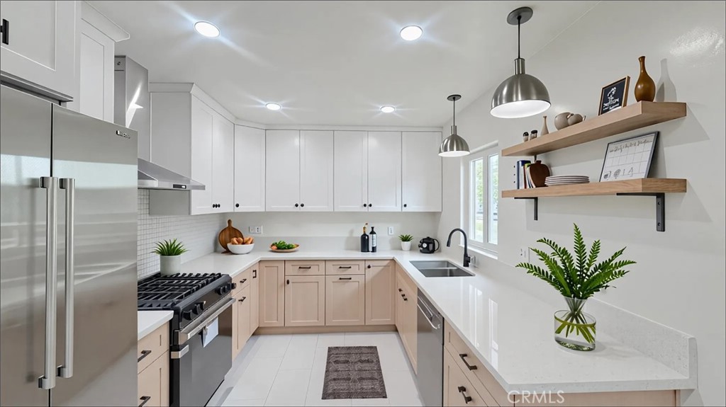 2605 W 163rd Street