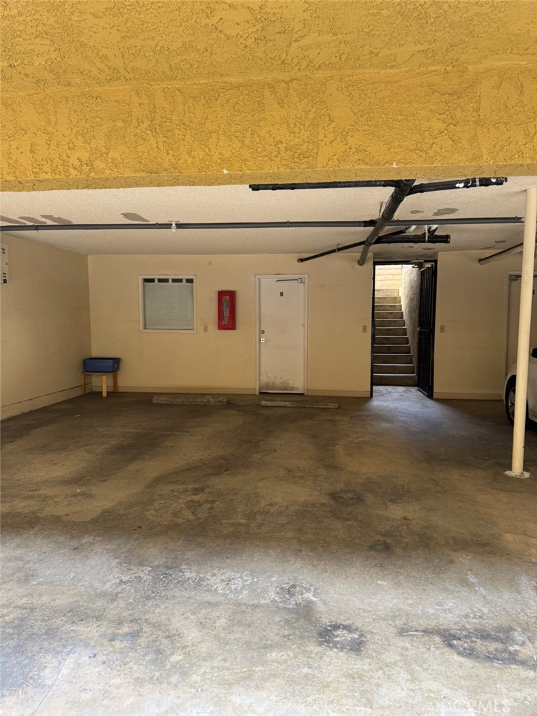 15205 S Budlong Avenue 16