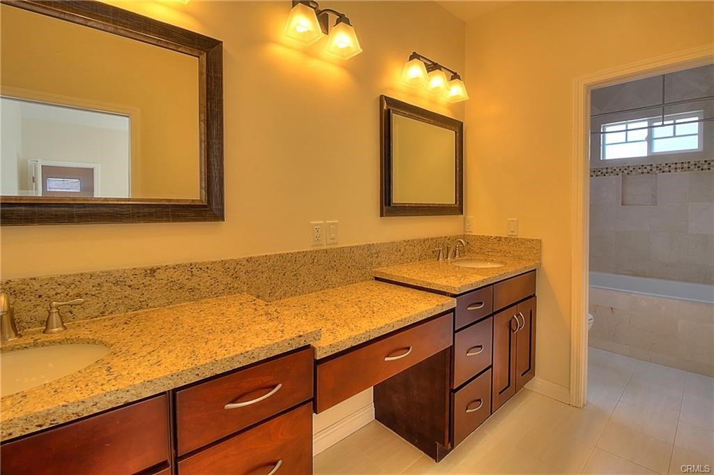 2110 Arlington Avenue