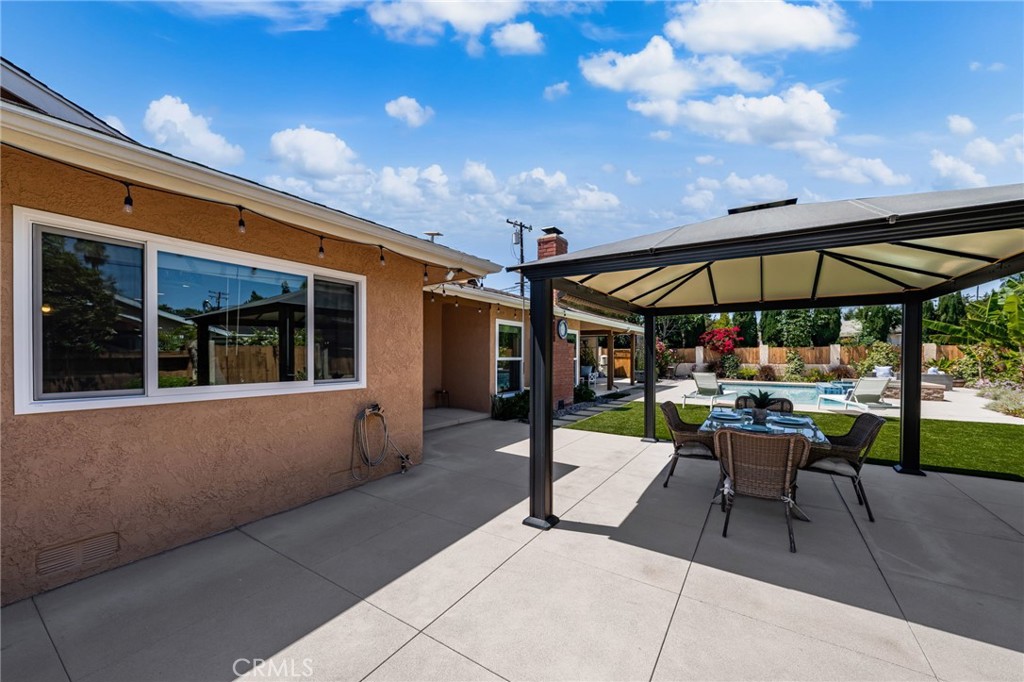 321 W Hermosa Dr