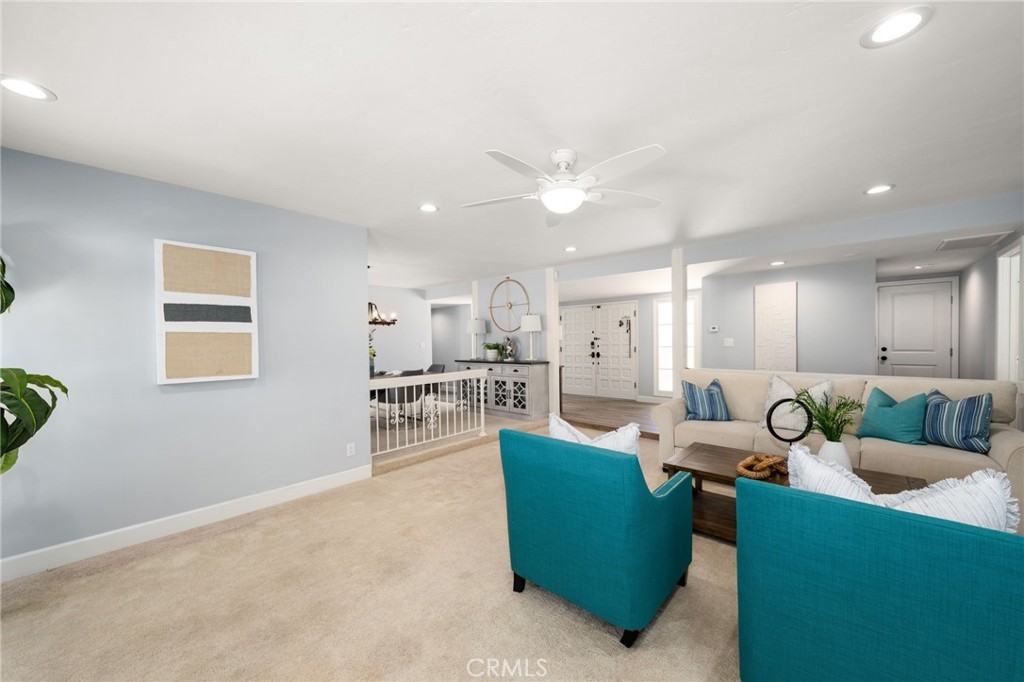 321 W Hermosa Dr