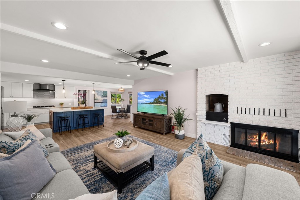 321 W Hermosa Dr