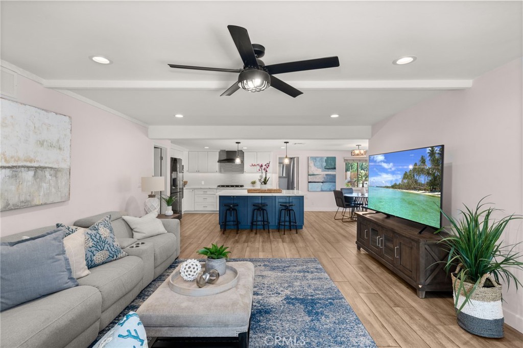321 W Hermosa Dr