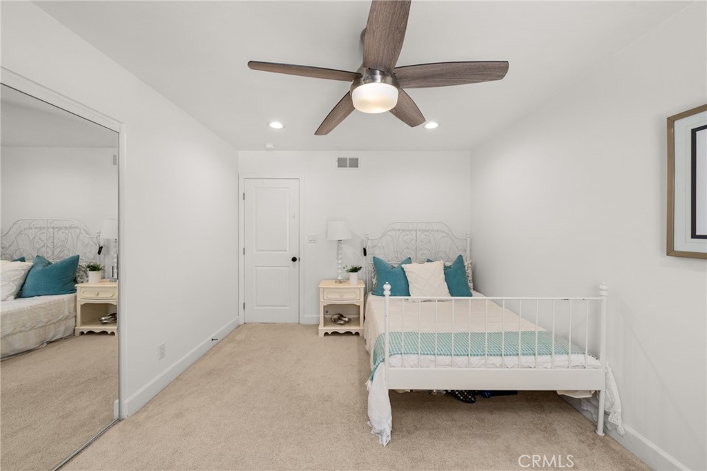 321 W Hermosa Dr