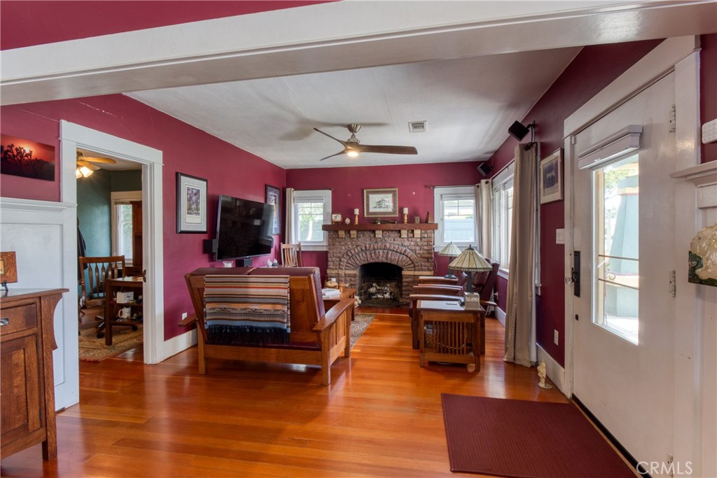 221 Jacaranda Place