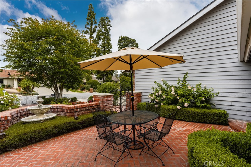 18672 Evergreen Avenue