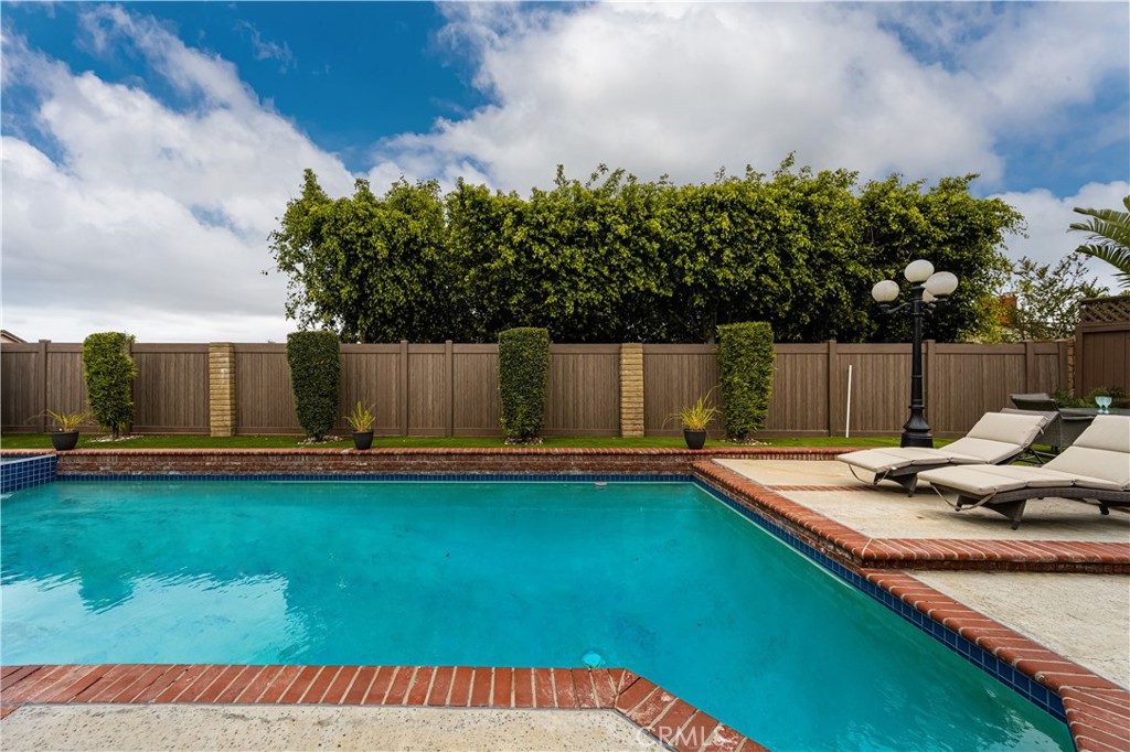 18672 Evergreen Avenue