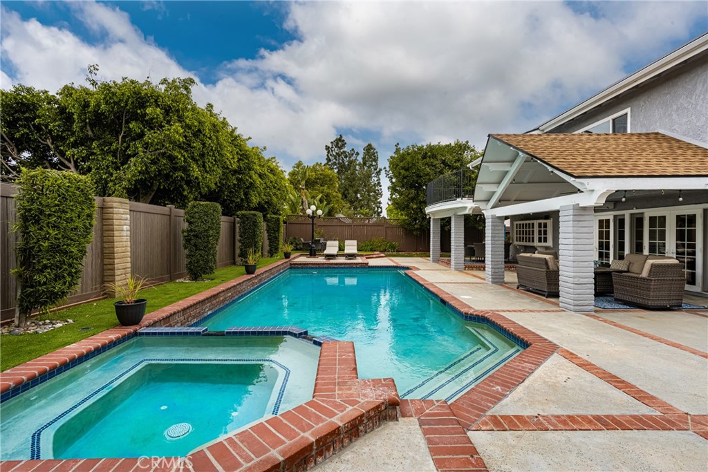 18672 Evergreen Avenue