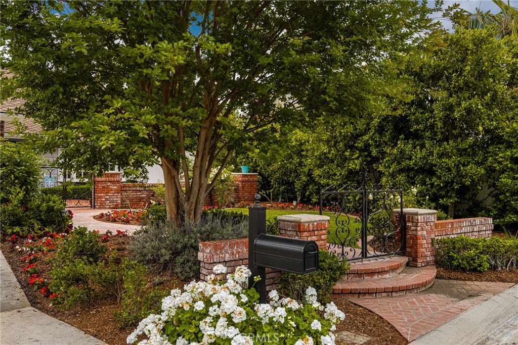 18672 Evergreen Avenue