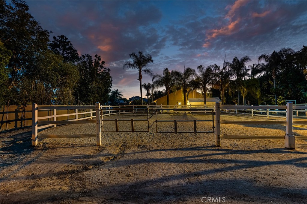 17927 Sun Hill Drive