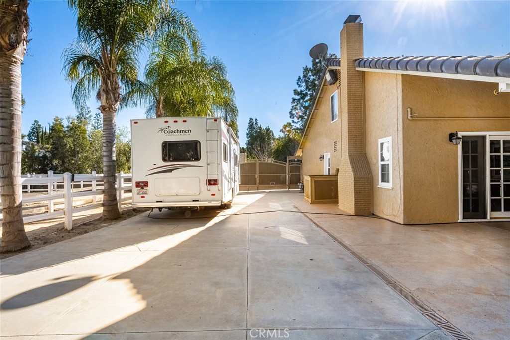 17927 Sun Hill Drive