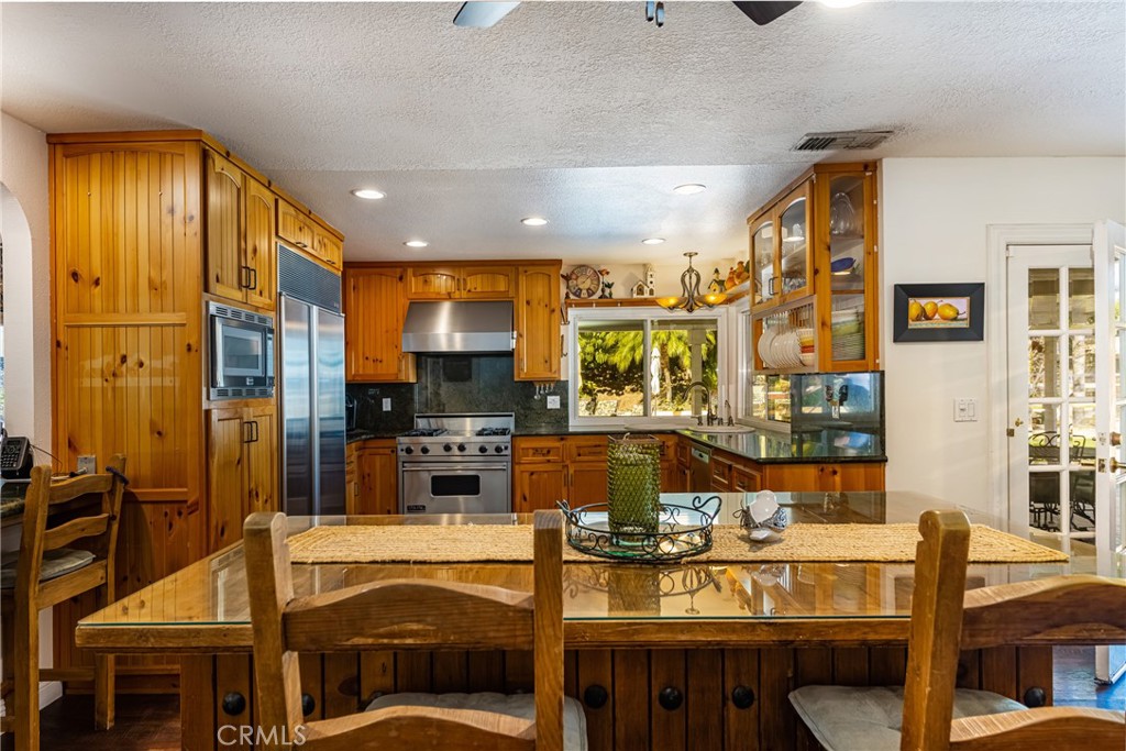 17927 Sun Hill Drive