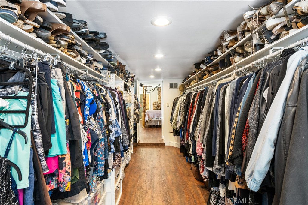 17927 Sun Hill Drive