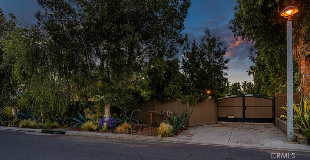 17927 Sun Hill Drive