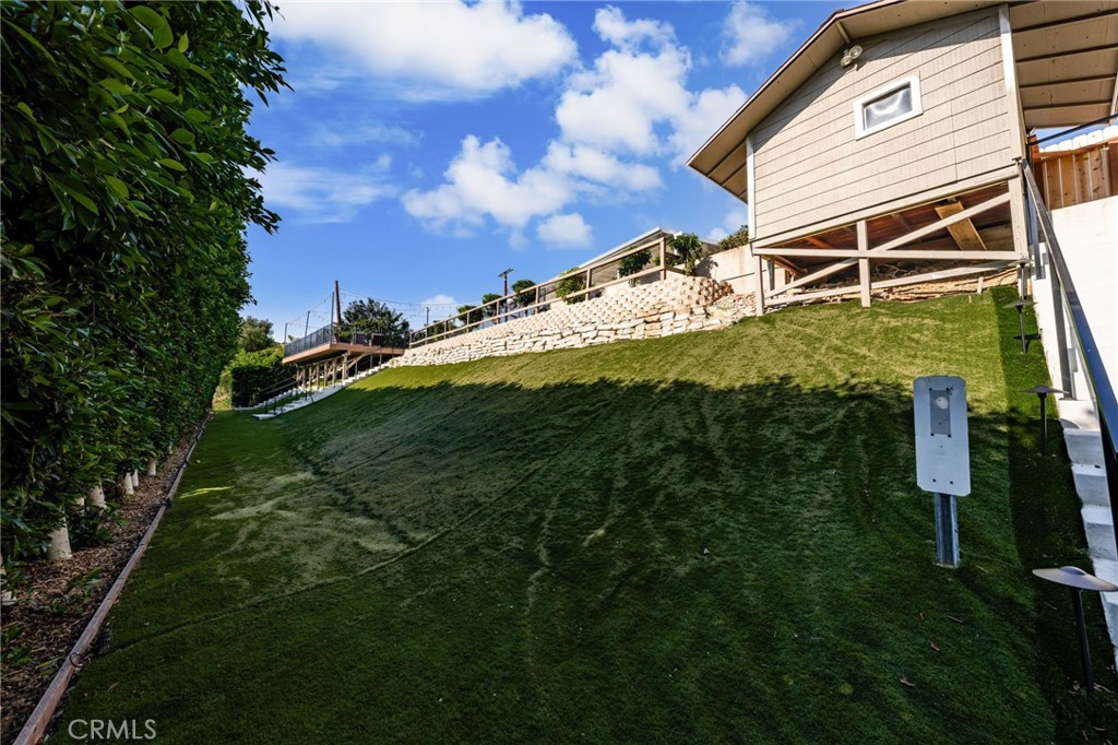 4571 Mimosa Drive