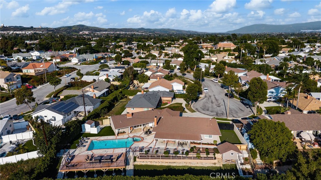 4571 Mimosa Drive